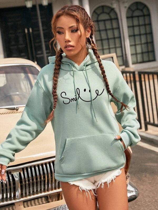 SHEIN EZwear Sweat-shirt à capuche thermique à lettres à poche kangourou à cordon - GlamShopTN