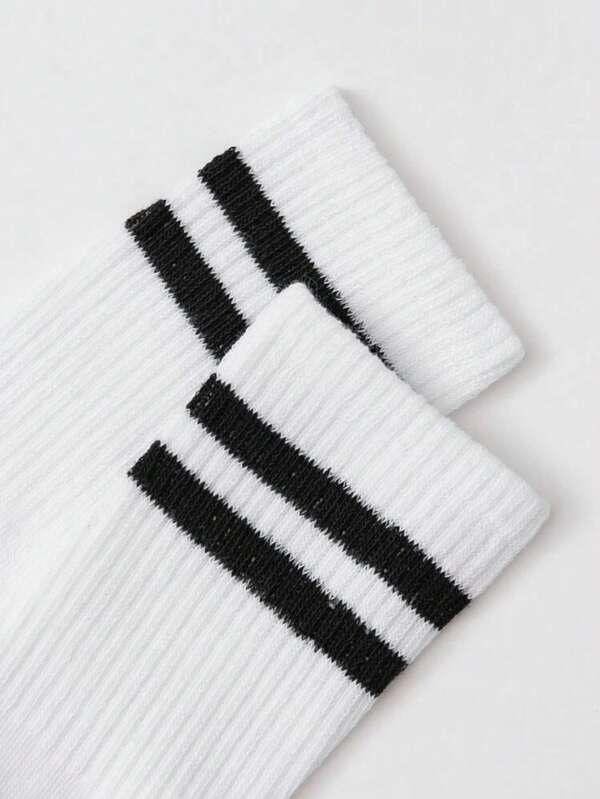 Shein Femme 6 paires Chaussettes À Rayures À La Mode Pour Décoration Quotidienne
