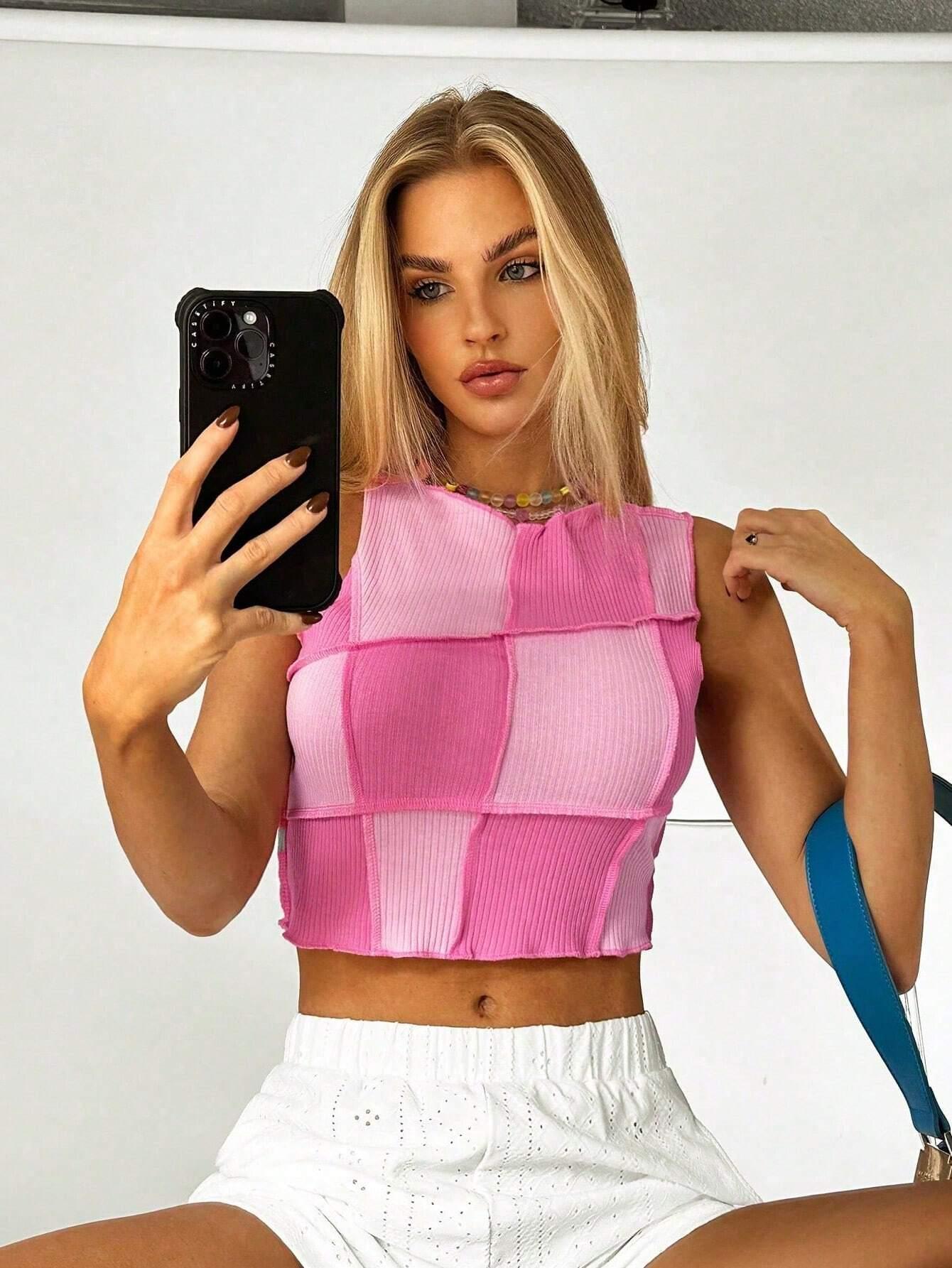 SHEIN EZwear Top sans manches court à blocs de couleurs à ourlet ondulé
