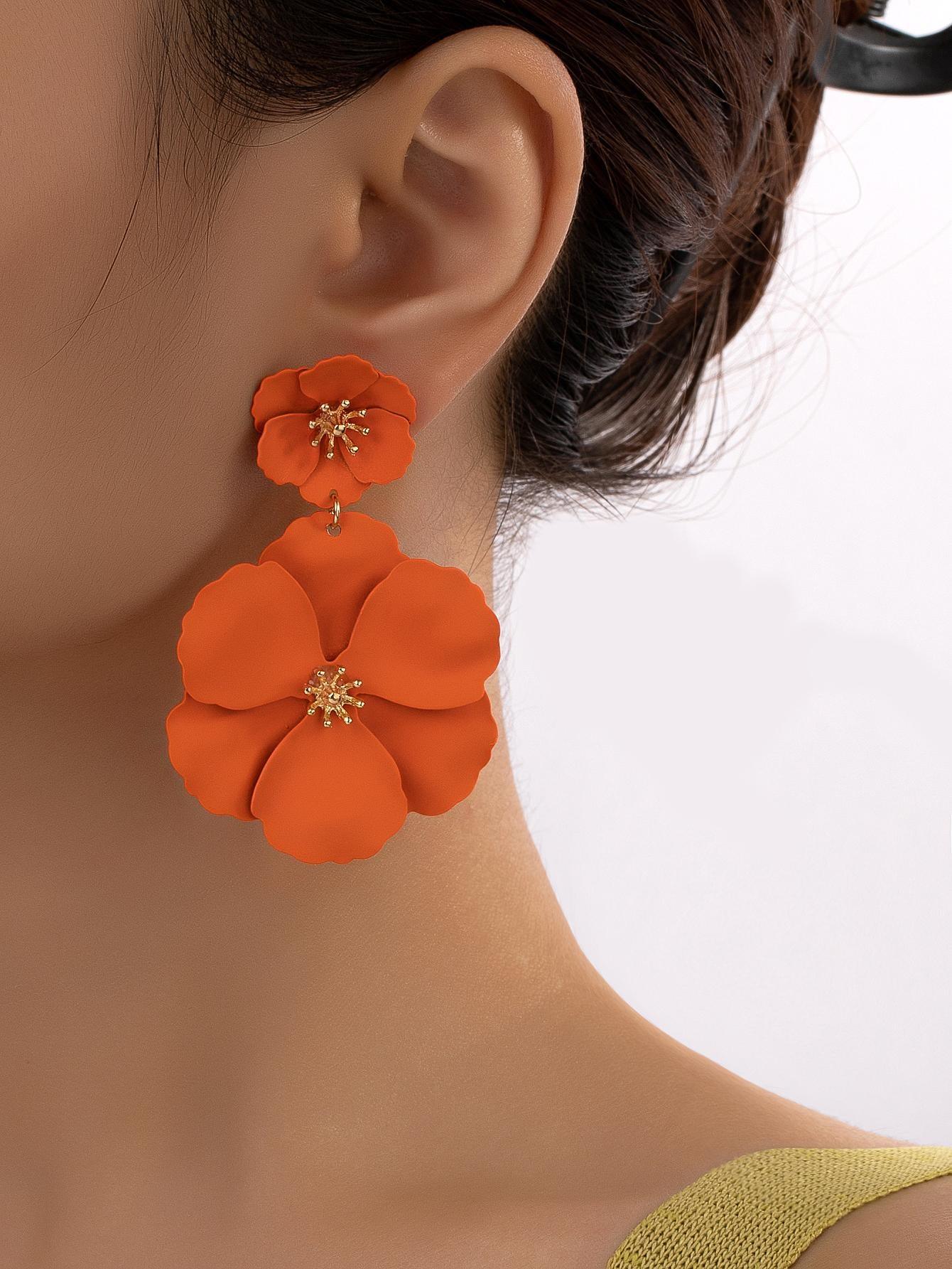 Shein 1 paire Créatif Spray Peinture Design Fleur Métallique Clips D'oreilles Pour Femme