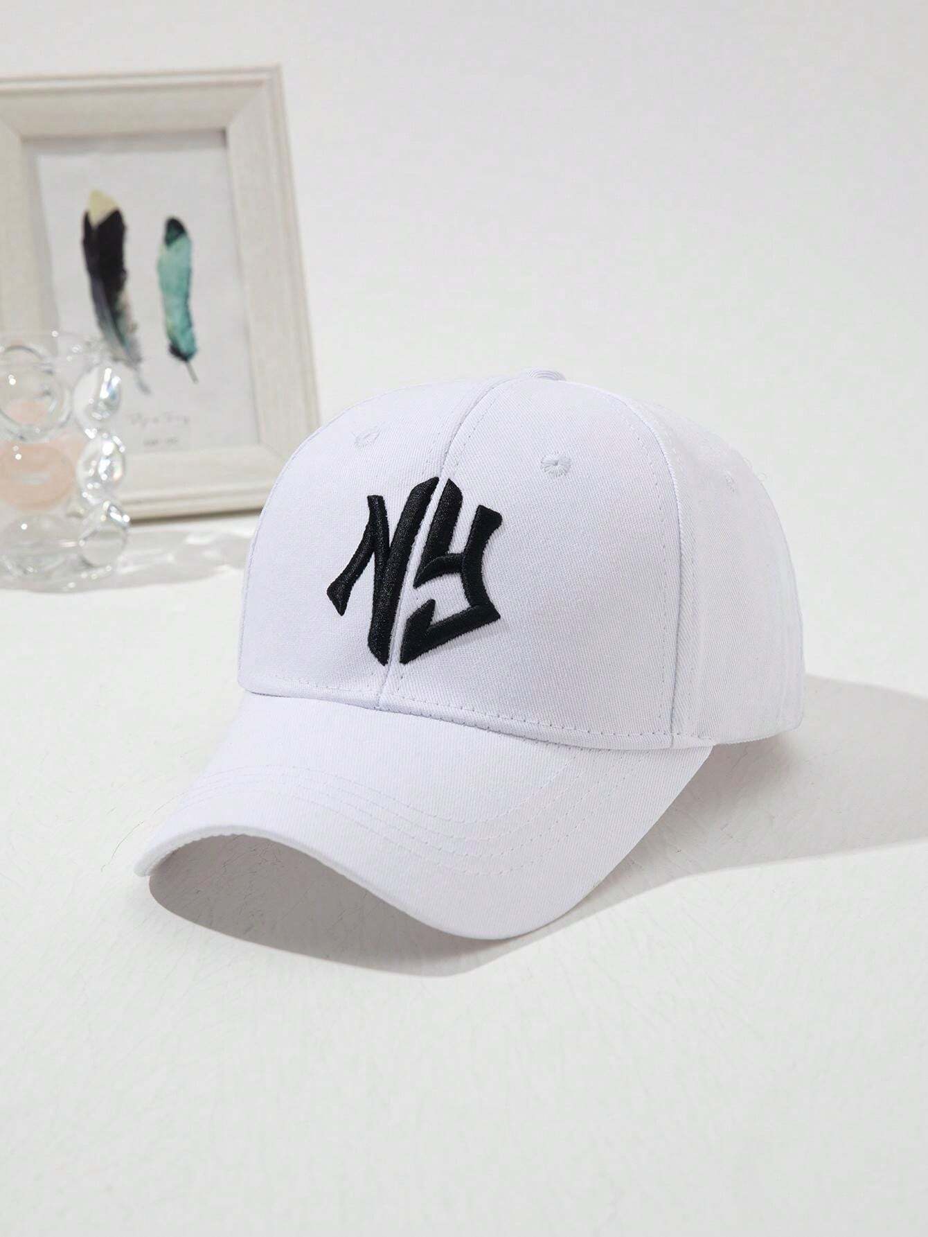 Shein Street 1 pièce Casquette de baseball de couleur unie à la mode pour femmes avec broderie 3D