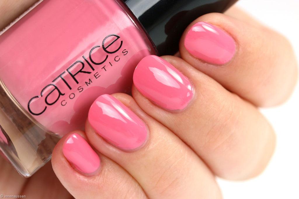 Catrice Cosmetics Ultimate Nail Lacquer Vernis à ongles n°111 A Crush On Blush, 10 ml, 0.33 fl.oz.