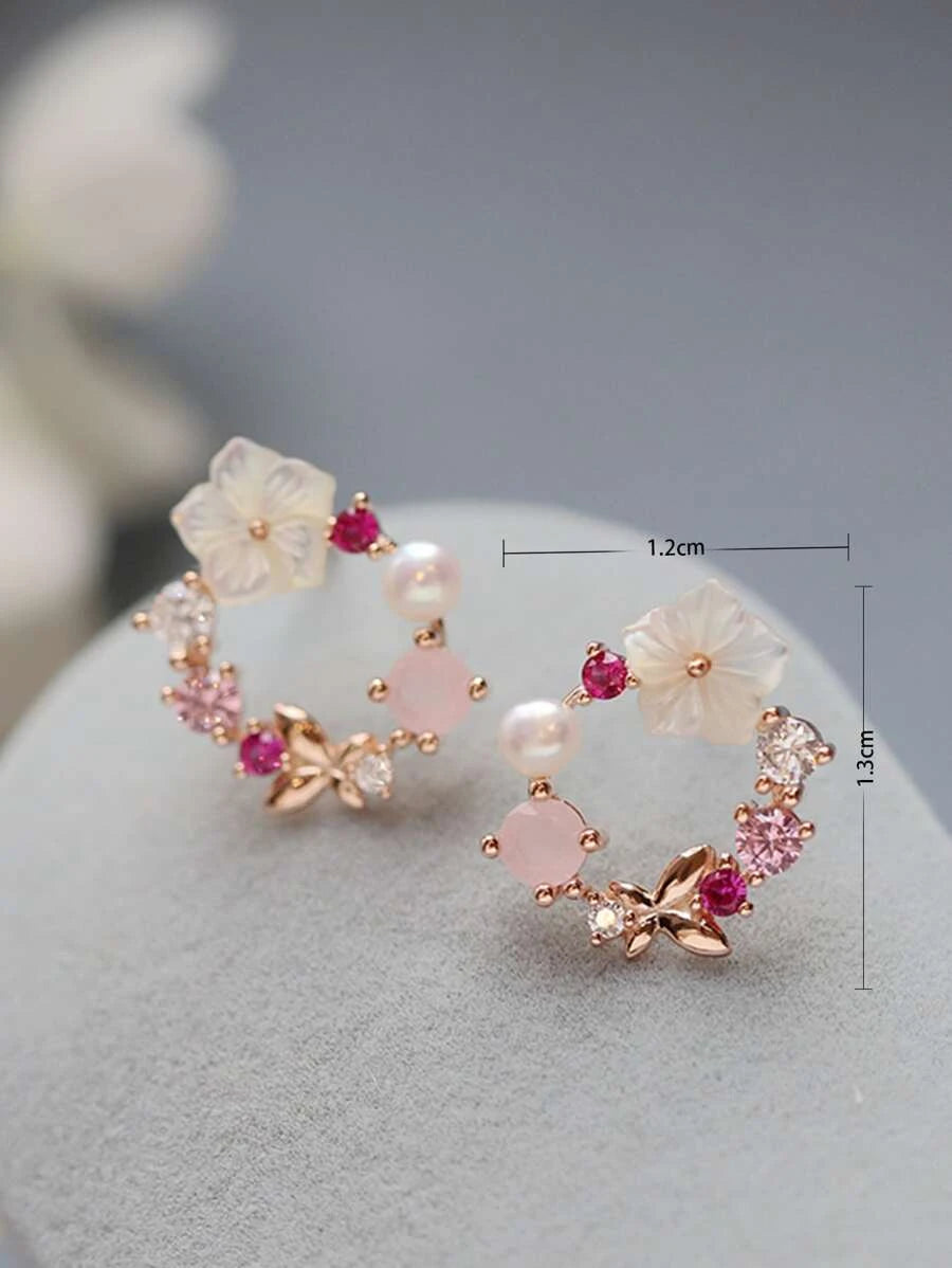 Clous d'oreilles à strass & à fleur