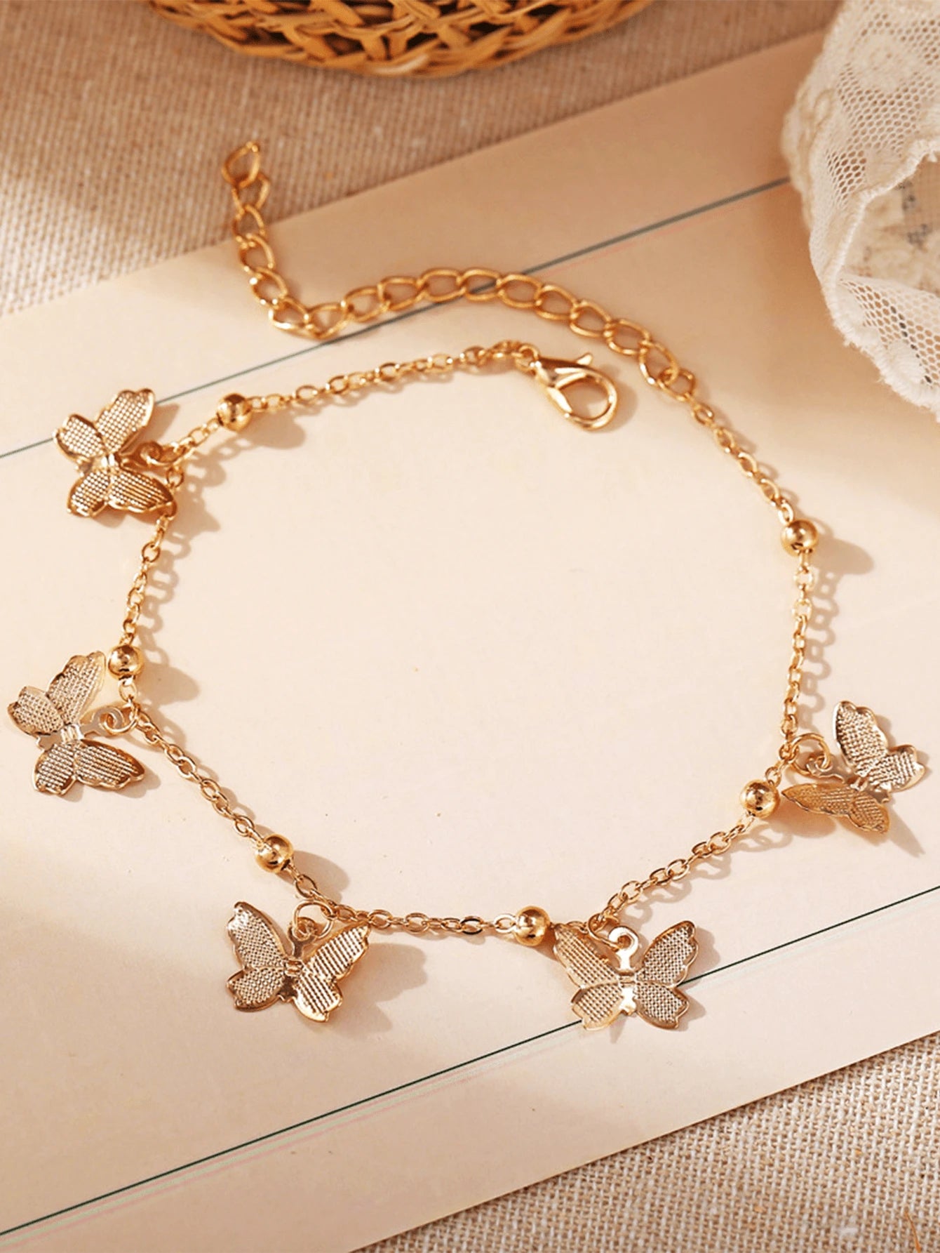 1 pièce Bracelet De Cheville vintage En Alliage Plage Avec Ajouré À Pendentif Papillon Pour Femme Comme Cadeau