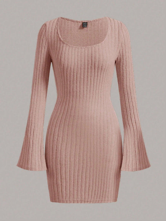 SHEIN EZwear Robe Moulante Encolure dégagée Manches Cloche Côtelé - GlamShopTN