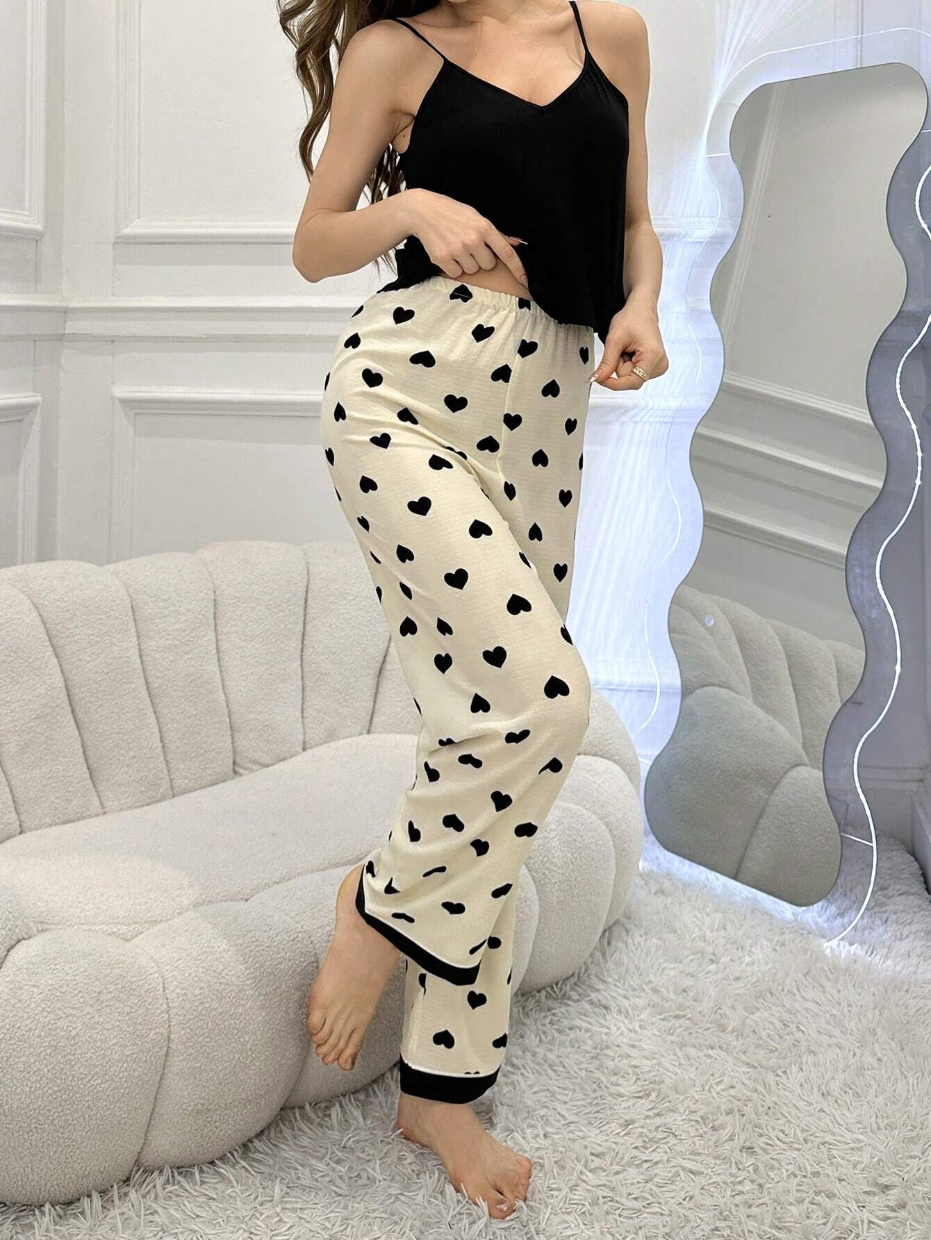 Ensemble de pyjama avec débardeur et pantalon à imprimé cœur en blocs de couleurs