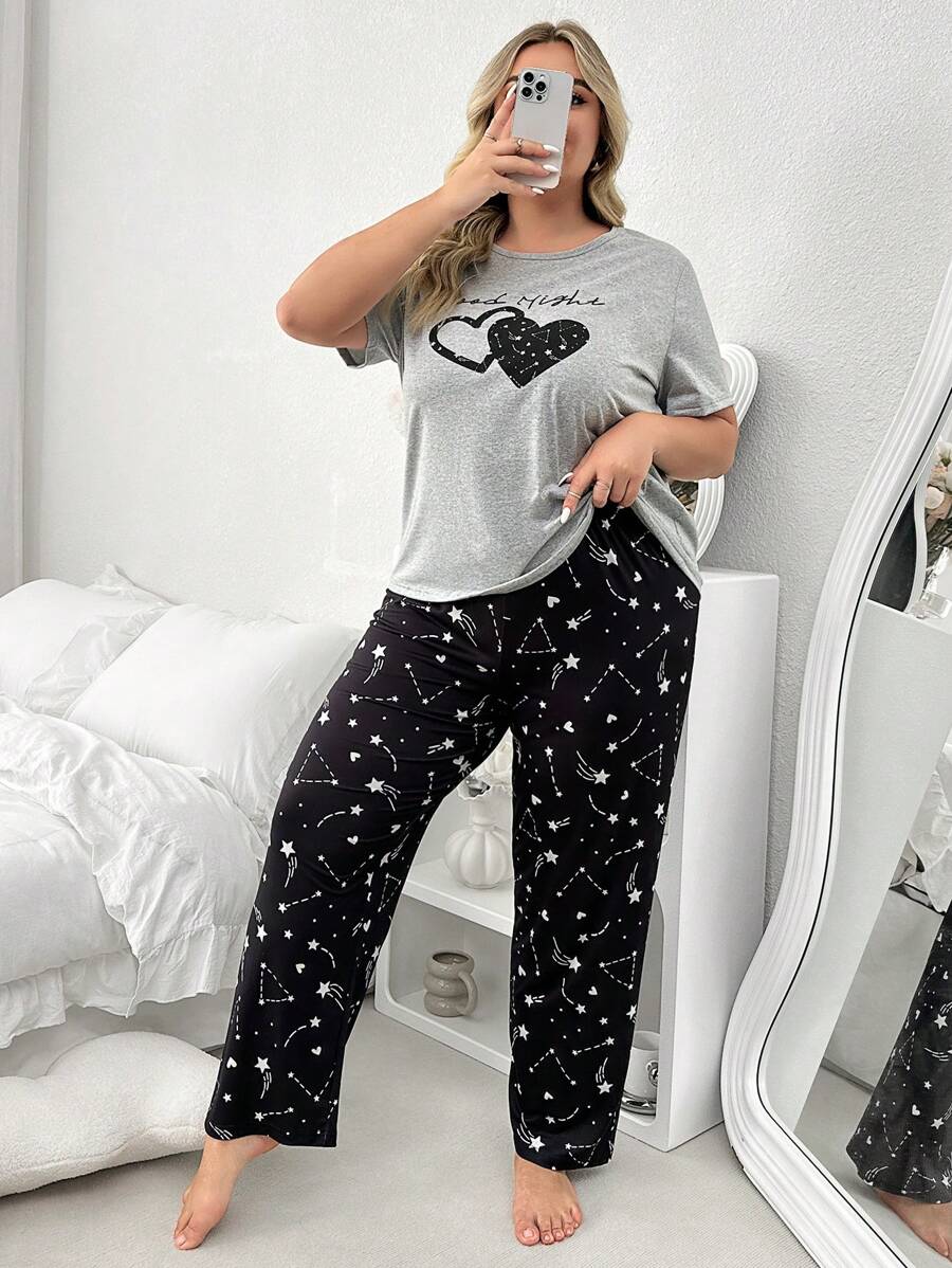Grande taille pour femmes Ensemble composé d'un haut à manches courtes et col rond imprimé de cœurs et de lettres et d'un pantalon imprimé d'un ciel étoilé comme pyjama, tenue - GlamShopTN