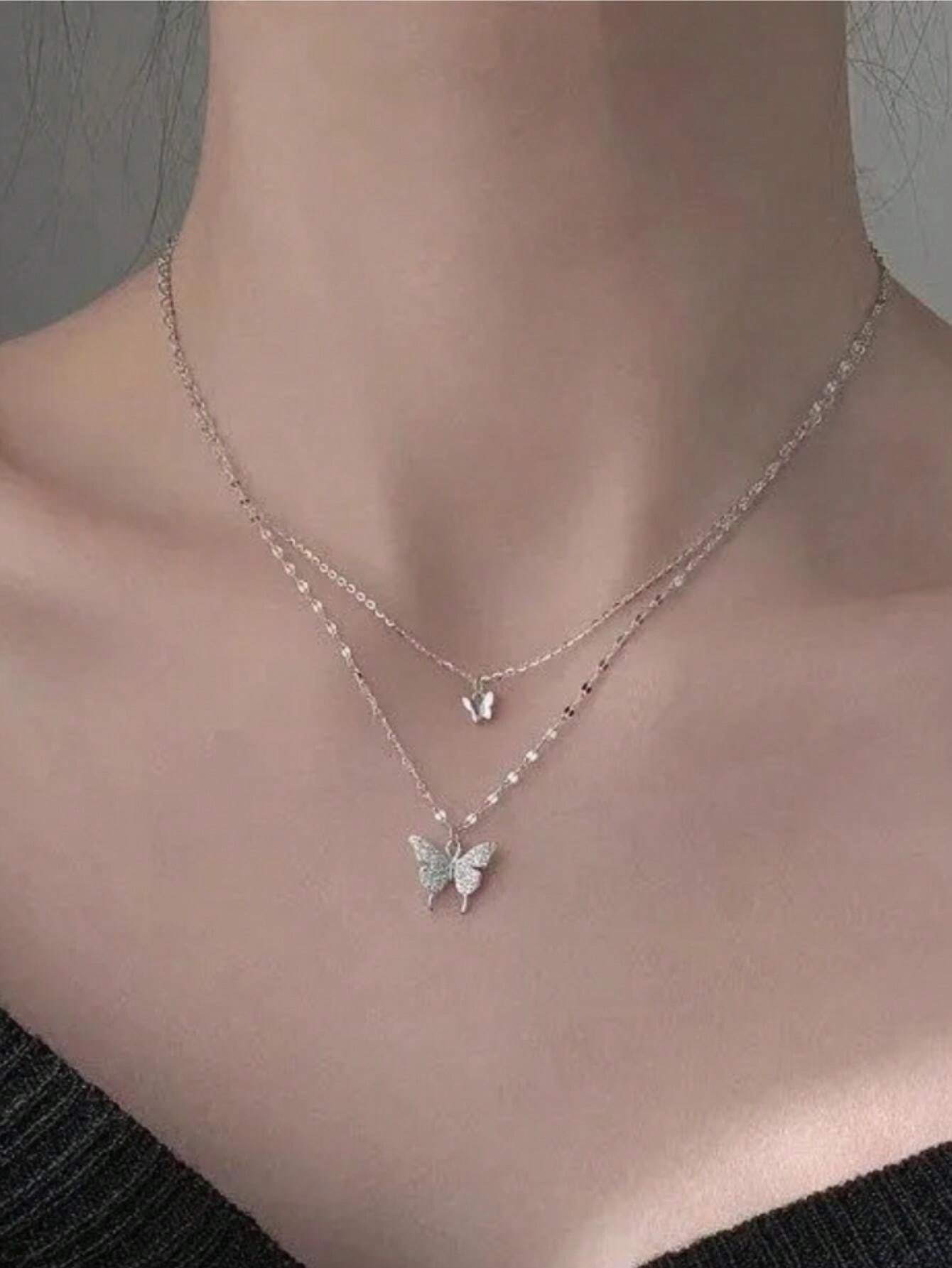 Shein 1 pièce Collier pour femmes en deux couches