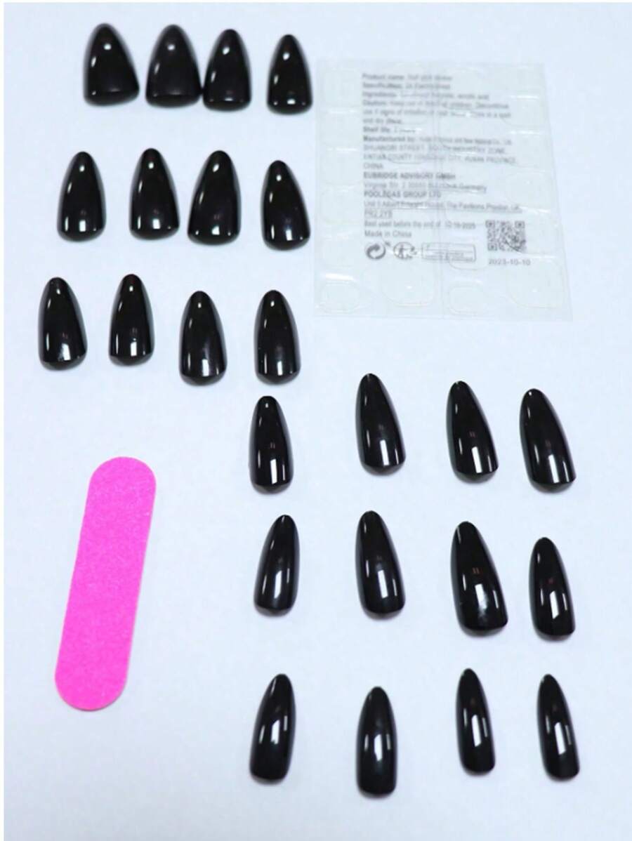 Shein 24 pièces/set Faux ongles noirs en forme d'amande