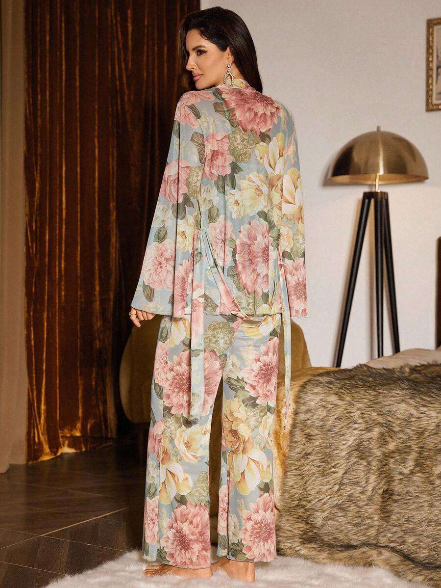 Slumberist Ensemble de vêtements de nuit pour femmes composé d'un débardeur à lacets et d'un peignoir avec imprimé floral
