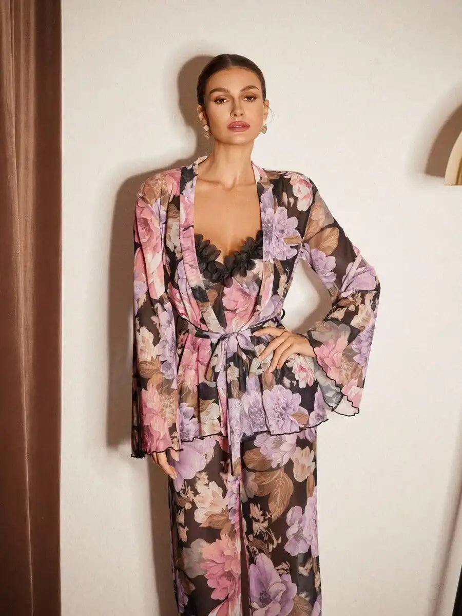 Slumberist Ensemble de vêtements de nuit pour femmes composé d'un débardeur à lacets et d'un peignoir avec imprimé floral