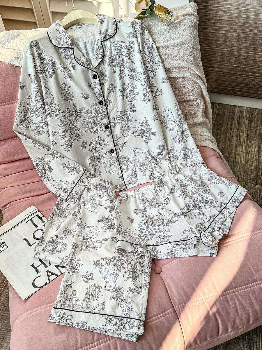 Ensemble de pyjama 3 pièces avec haut à manches longues, short et pantalon imprimé de fleurs et de lapin froissé. Ensemble de pyjama doux, vêtements d'hiver vintage pour femmes