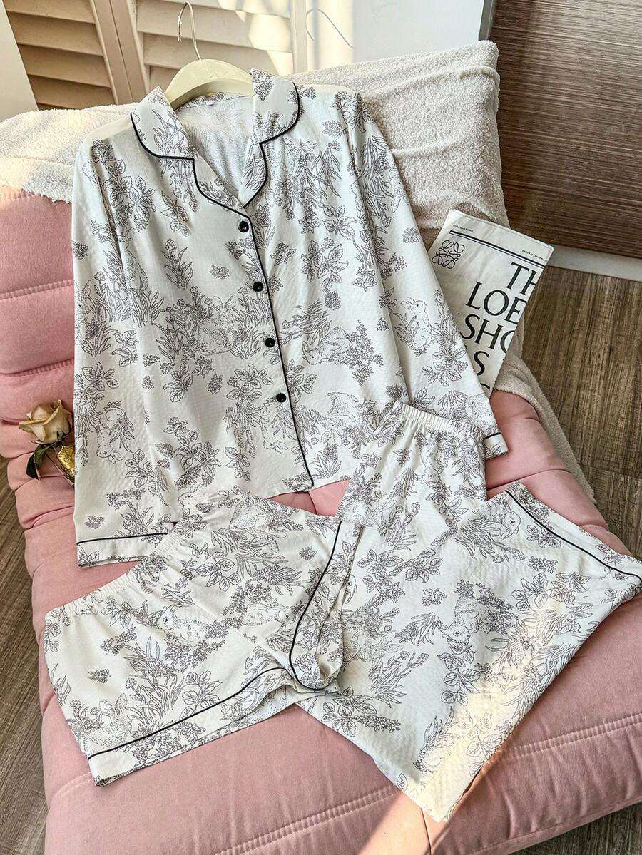 Ensemble de pyjama 3 pièces avec haut à manches longues, short et pantalon imprimé de fleurs et de lapin froissé. Ensemble de pyjama doux, vêtements d'hiver vintage pour femmes