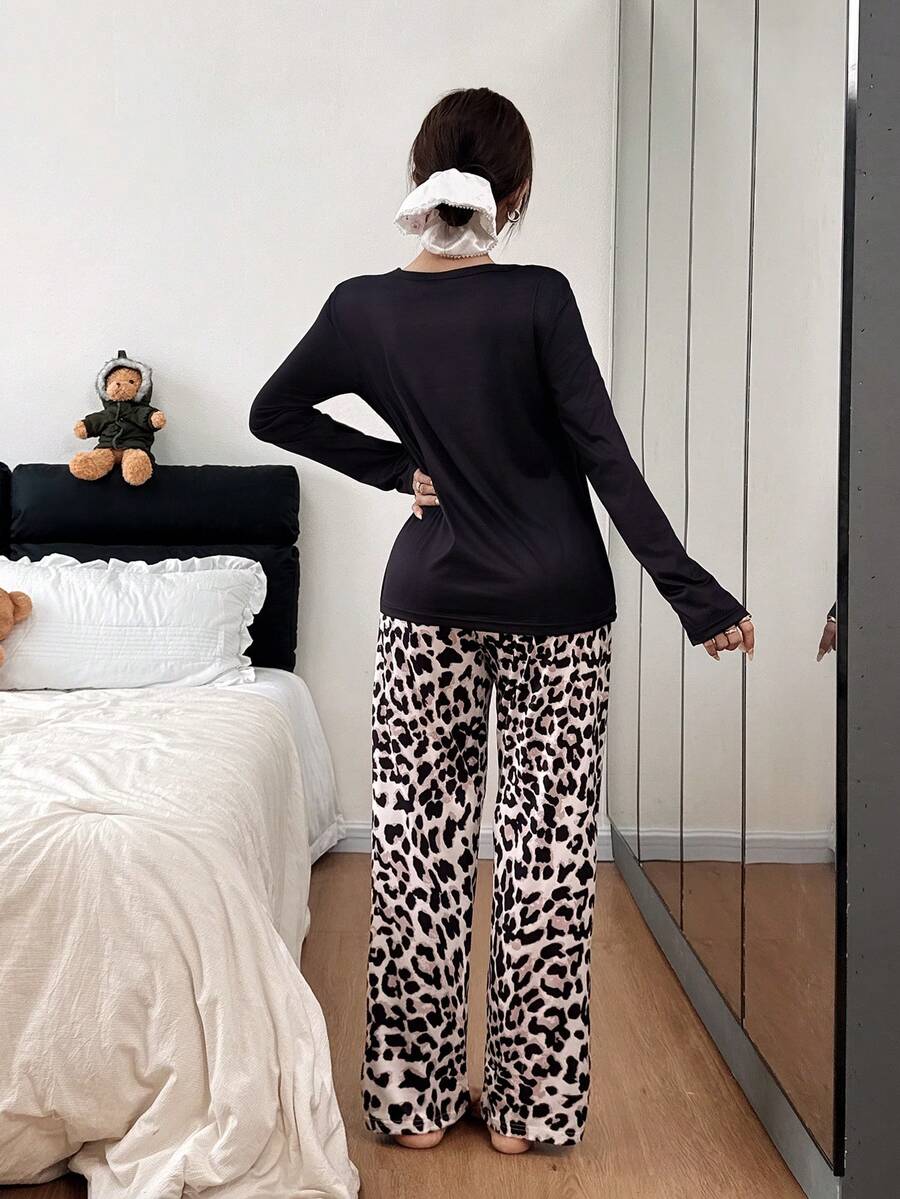 Dream Adore Ensemble pyjama femme haut à manches longues et pantalon avec imprimé léopard en forme de cœur, vêtements d'hiver