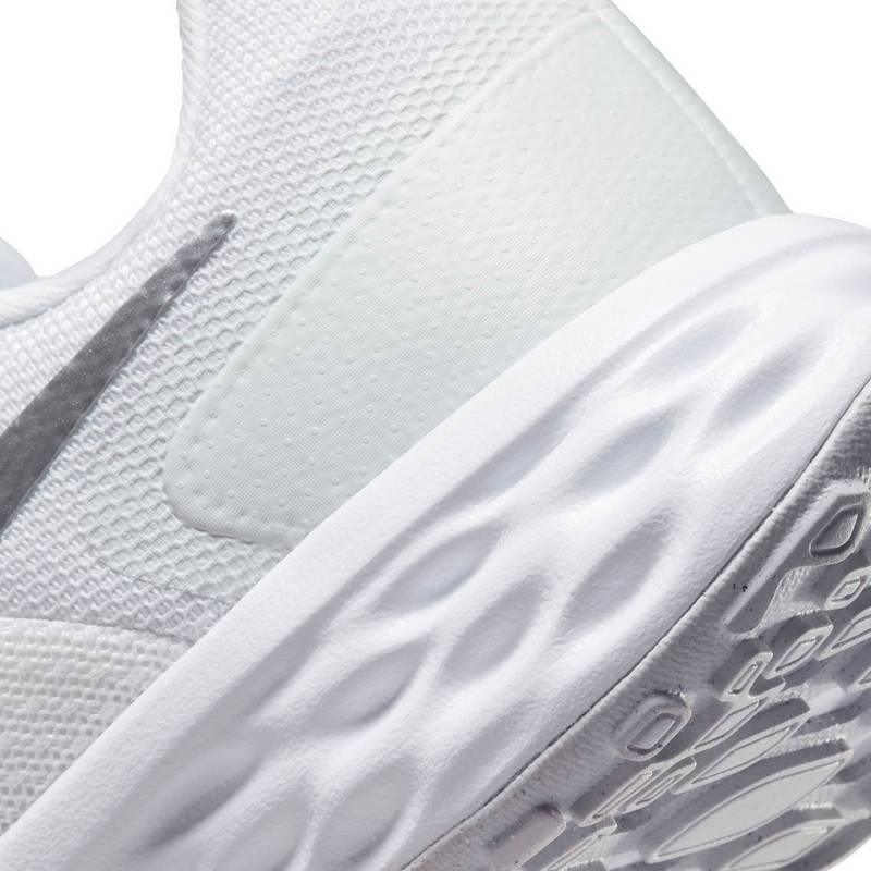 NIKE REVOLUTION 6 NN - CHAUSSURES DE RUNNING FEMME - BLANC-ARGENT MÉTALLISÉ-PLATINE PUR - GlamShopTN